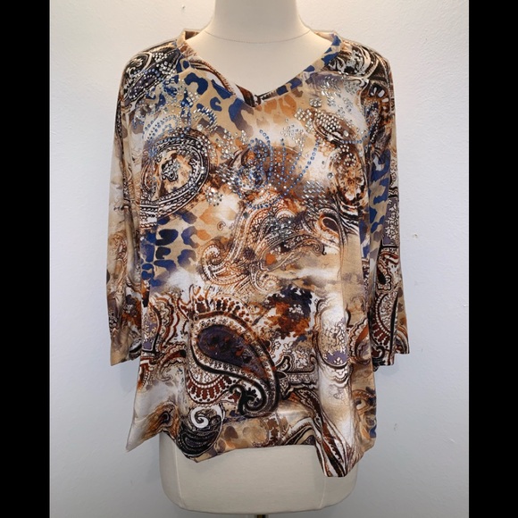 Beautiful shirt - Picture 2 of 8